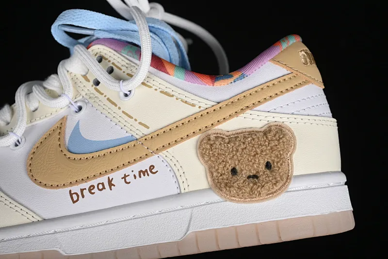 All categories Nk SB Dunk series Nk SB Dunk Low low-top sneakers Nk Dunk Low Cake Bear Jiuqi white and yellow low-top casual sneakers FN8913-141